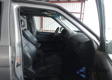 2002 Nissan Pathfinder Le из США, поврежденный, VIN JN8DR09Y42W731003